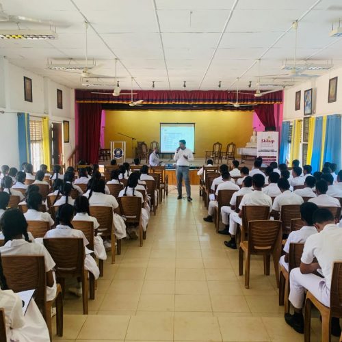 Inspiring Future Leaders at Gurukula College through SkillUp Sri Lanka